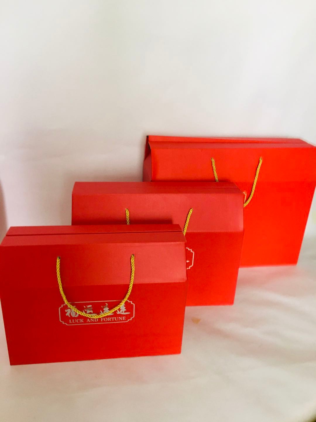 紙箱包裝如何設(shè)計才能做的更好？設(shè)計造型新穎別致，存儲運輸方便